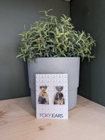 Load image into Gallery viewer, In a Cinch
